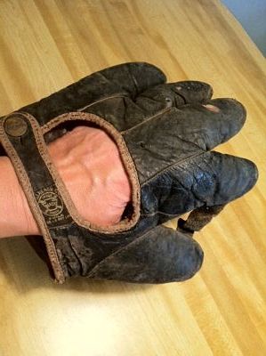 Old Baseball Glove