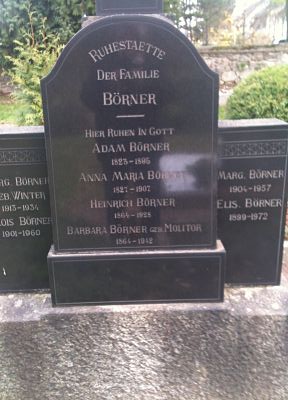 Gravestone of the Börner family in Gaulsheim.